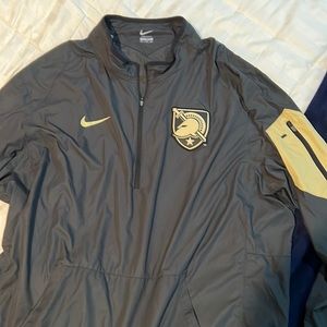 Nike Army Team issue 2xl lightweight windbreaker